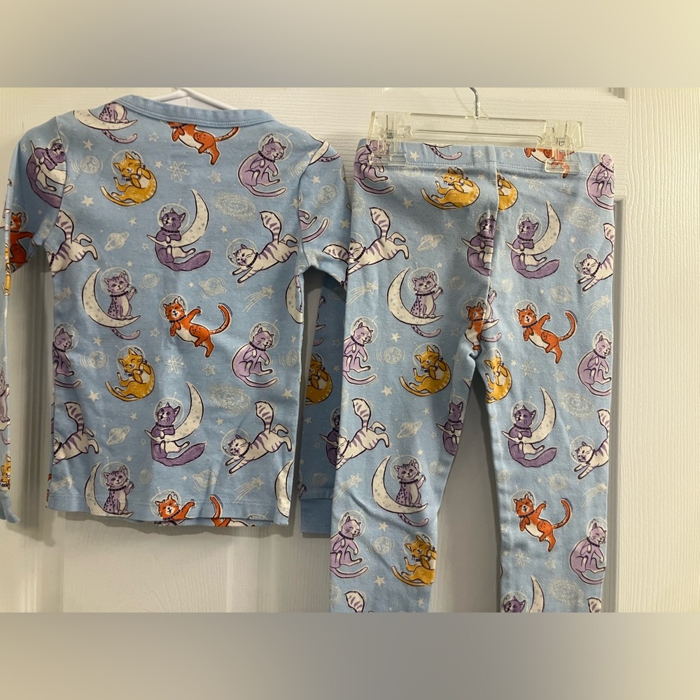 ❤️Sky Blue Cats on the Moon Toddler Pajamas Matching Set, Member’s Mark, EUC - Picture 8 of 9